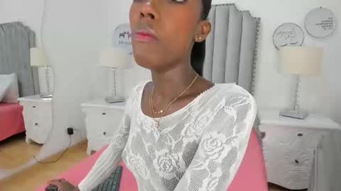 Snapshot of samantamarquez chatting on 11/04/25, 07:57 Samanta online show from 11/04/25, 07:57