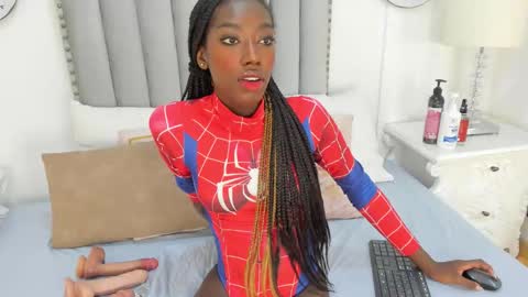 Snapshot of samantamarquez chatting on 11/29/25, 08:34 Samanta online show from 11/29/25, 08:34