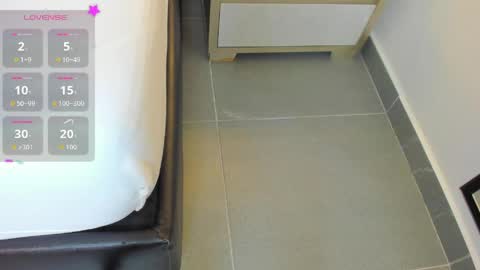 S A M A N T H A online show from 04/09/26, 06:19