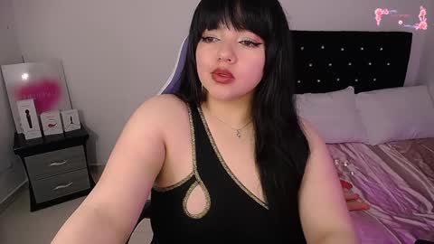 Snapshot of samantha__g chatting on 01/16/25, 07:49 Sam online show from 01/16/25, 07:49