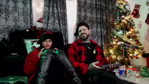 Snapshot of samantha_abrill chatting on 12/13/24, 03:49 Samantha and Victor online show from 12/13/24, 03:49