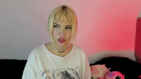 samantha_browwnn online show from 11/12/25, 05:19