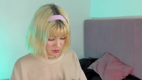 samantha_browwnn online show from 11/27/25, 05:53