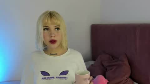 samantha_browwnn online show from 12/14/25, 05:46