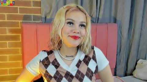 samantha_browwnn online show from 02/05/26, 05:23