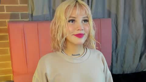 samantha_browwnn online show from 02/06/26, 07:39