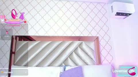 Samantha  online show from 02/12/25, 08:16