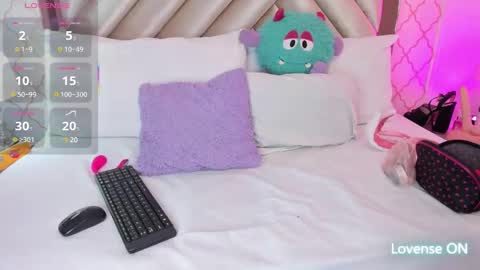 Samantha  online show from 03/01/25, 08:53