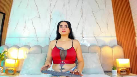 samantha_fiire online show from 07/22/26, 12:30