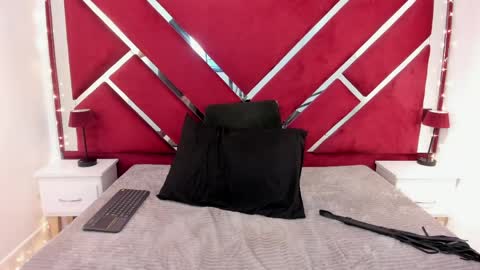 samantha_firee online show from 04/23/26, 02:08