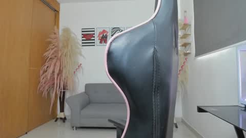 Snapshot of samantha_ga chatting on 02/07/25, 07:06 Samantha ga online show from 02/07/25, 07:06