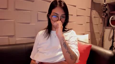 Samantha online show from 02/23/25, 11:55