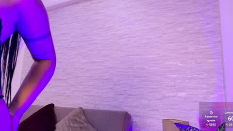 Snapshot of samantha_kenth chatting on 12/20/25, 12:01 Samantha online show from 12/20/25, 12:01