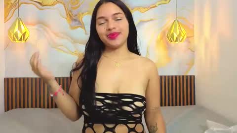 samantha_lopez2 online show from 05/11/26, 04:04
