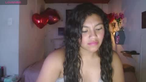 samanthaa_8_ online show from 04/15/26, 03:19
