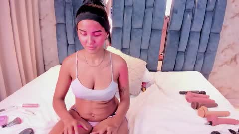 Samantha online show from 02/20/26, 05:26