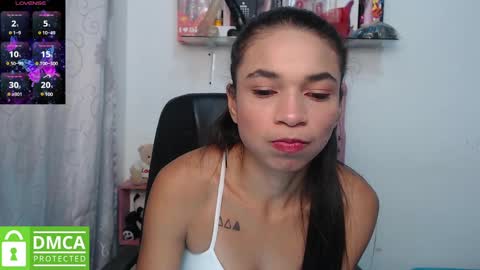 Snapshot of samanthaa_queen chatting on 02/26/25, 11:09 sam online show from 02/26/25, 11:09