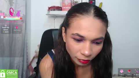 Snapshot of samanthaa_queen chatting on 10/14/25, 11:11 sam online show from 10/14/25, 11:11