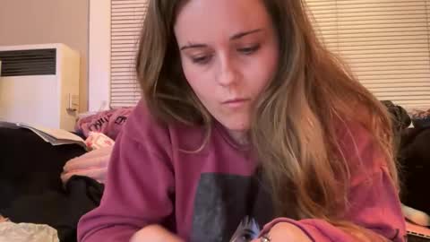 Snapshot of samanthafever chatting on 11/05/25, 05:51 samanthafever online show from 11/05/25, 05:51