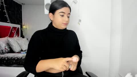 Samantha online show from 02/13/25, 01:26