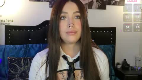 Snapshot of samanthagrant_ chatting on 06/29/26, 09:04 IGSamanthaGrant 10 online show from 06/29/26, 09:04