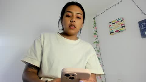Snapshot of samanthajonson_ chatting on 01/30/25, 12:07 samanthajonson online show from 01/30/25, 12:07
