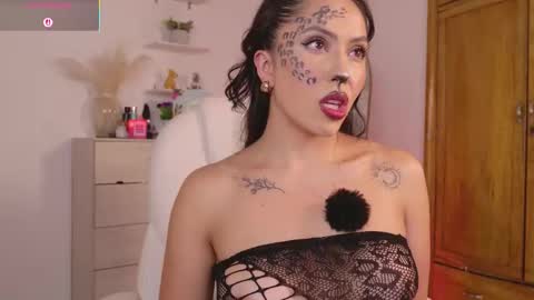 paulina rios online show from 10/24/25, 07:21