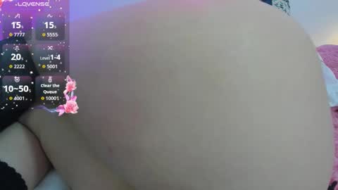 Snapshot of samanthamillher1 chatting on 09/18/25, 04:03 Samy online show from 09/18/25, 04:03