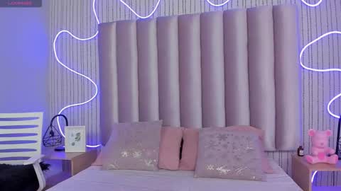 Alejandra  online show from 01/19/26, 12:09