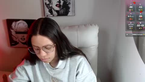 Samantha online show from 11/06/25, 04:08