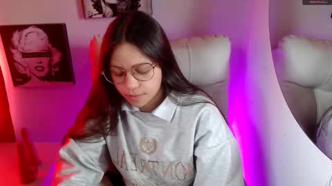 Samantha online show from 11/18/25, 02:54