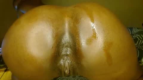 manth online show from 10/17/25, 08:22