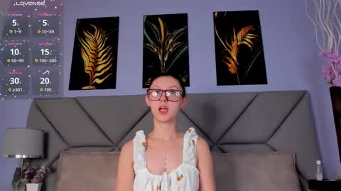 Samara  online show from 11/25/25, 01:00