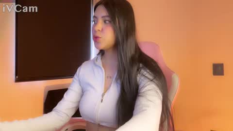 Snapshot of samara_lam chatting on 02/02/25, 07:04 Sammy  online show from 02/02/25, 07:04