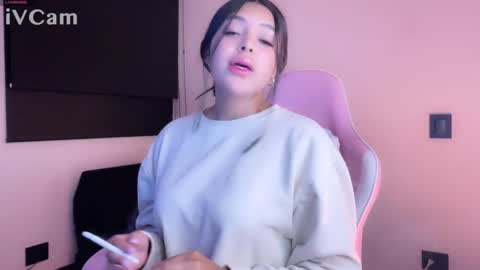Snapshot of samara_lam chatting on 03/12/25, 05:02 Sammy  online show from 03/12/25, 05:02