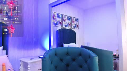 Snapshot of samara_warren chatting on 01/05/25, 02:30 Samara Warren online show from 01/05/25, 02:30