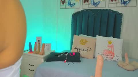 Snapshot of samara_warren chatting on 10/11/25, 11:31 Samara Warren online show from 10/11/25, 11:31