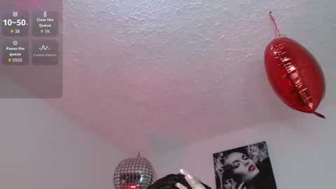 Snapshot of samara_wish chatting on 11/22/25, 01:32 samara_wish online show from 11/22/25, 01:32