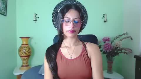 Snapshot of samaracortez chatting on 09/12/25, 04:07 Sammy online show from 09/12/25, 04:07
