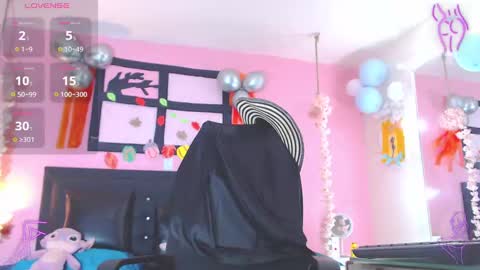 Snapshot of samaracortez chatting on 10/02/25, 08:05 Sammy online show from 10/02/25, 08:05