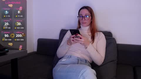Samara From The Well online show from 12/11/24, 12:44