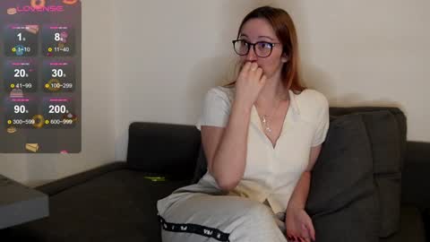 Samara From The Well online show from 12/12/24, 03:54