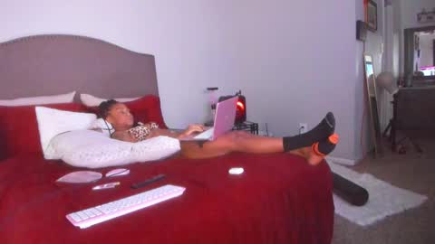 Snapshot of samatha1998 chatting on 12/04/25, 03:54 Yaya online show from 12/04/25, 03:54