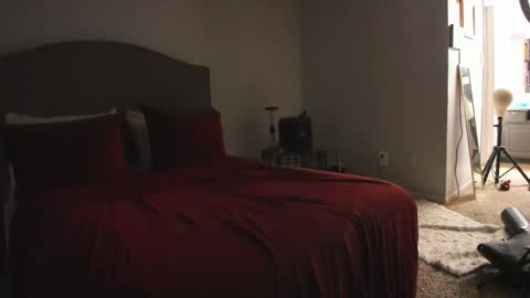 Snapshot of samatha1998 chatting on 12/05/25, 11:08 Yaya online show from 12/05/25, 11:08