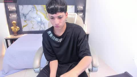 Sam online show from 09/25/25, 01:48