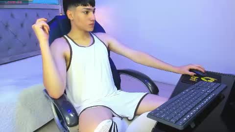 Snapshot of samblack_ chatting on 06/30/26, 02:07 Sam online show from 06/30/26, 02:07