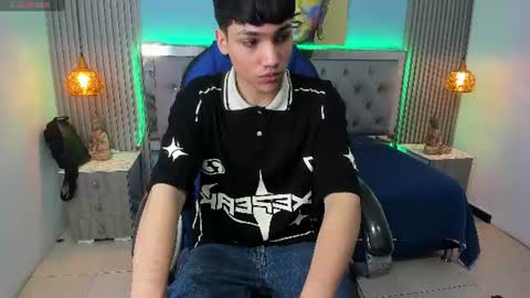 Snapshot of samblack_ chatting on 07/11/26, 02:42 Sam online show from 07/11/26, 02:42