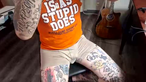 Snapshot of samboiamtho chatting on 01/15/25, 09:45 samboiamtho online show from 01/15/25, 09:45