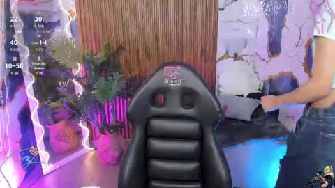 sam online show from 06/18/26, 04:46