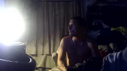 Snapshot of sameeed99 chatting on 10/11/25, 03:06 sameeed99 online show from 10/11/25, 03:06